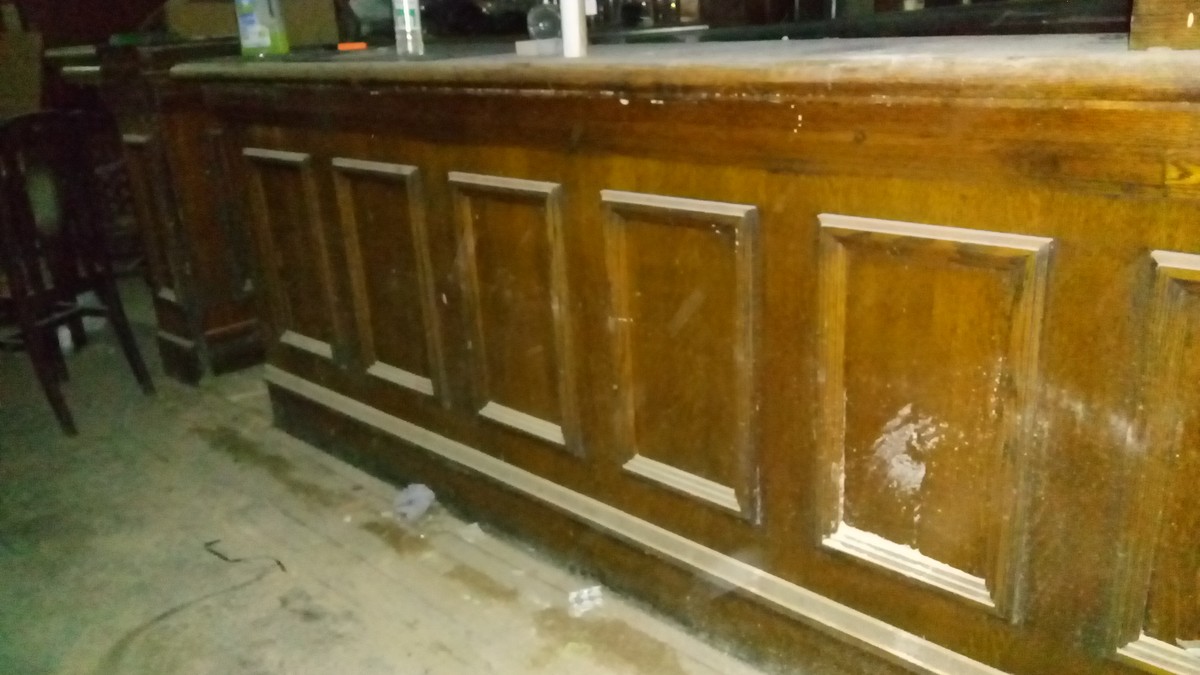Secondhand Vintage and Reclaimed | Bar and Pub | Solid Wood Pub Bar - London