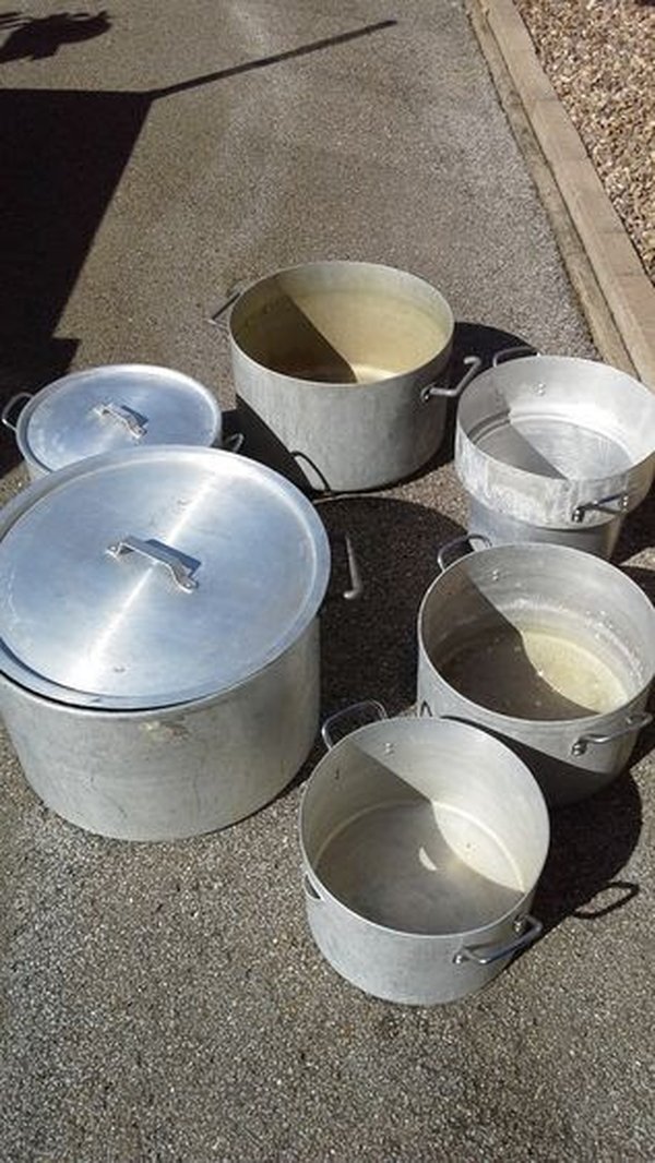 Secondhand Catering Equipment Cooking Pots, Pans and Saucepans