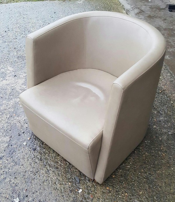 Secondhand Chairs and Tables The best place to buy or sell secondhand