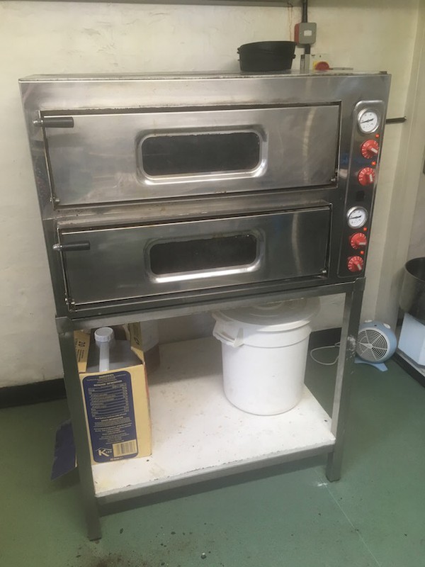 Secondhand Catering Equipment Pizza Ovens and Pasta Equipment