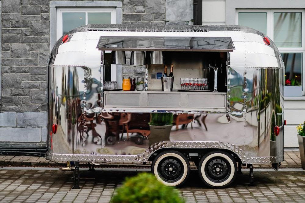 mobile catering vans 