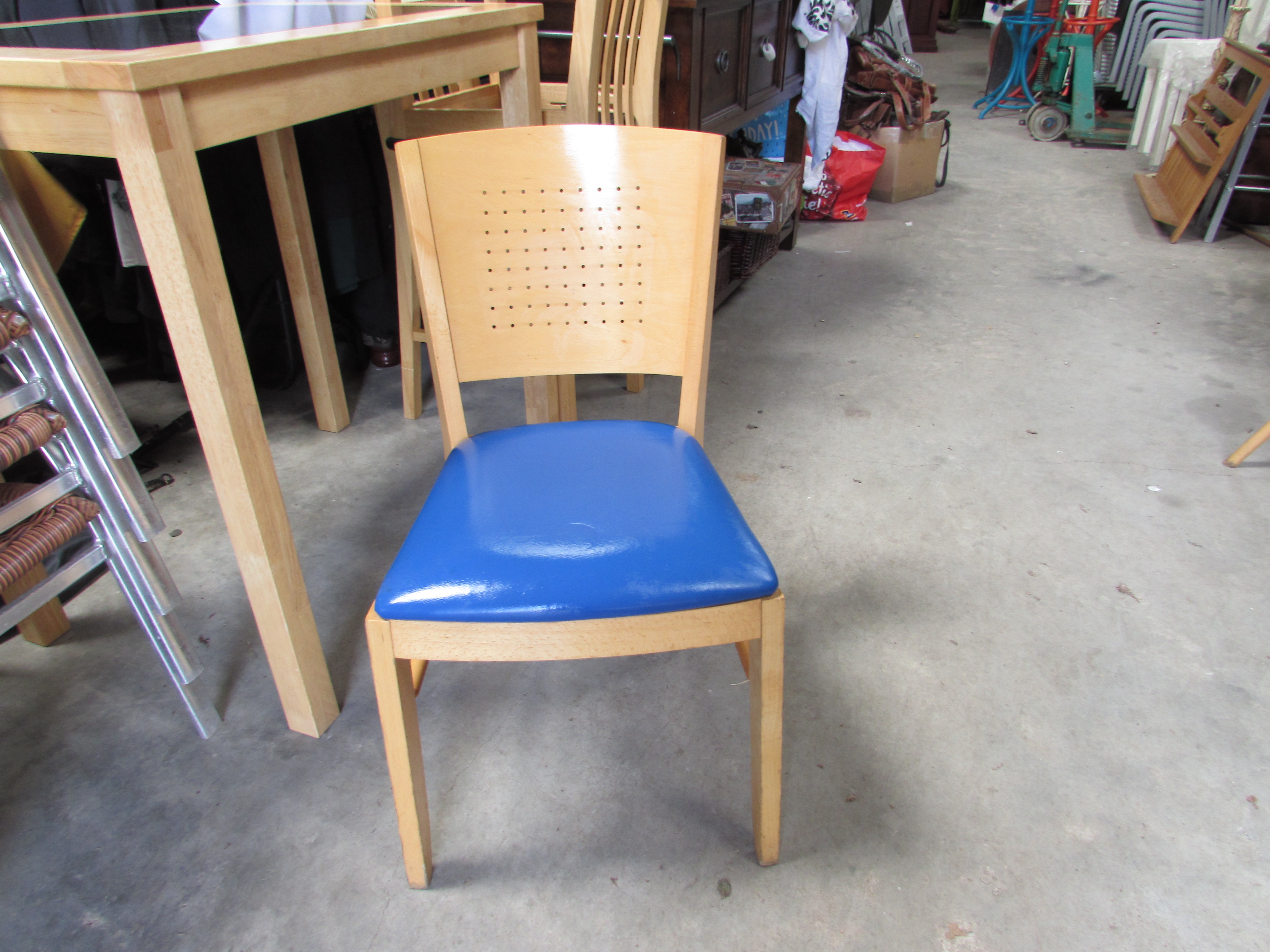 Secondhand Chairs And Tables Cafe Or Bistro Chairs 36x Morris