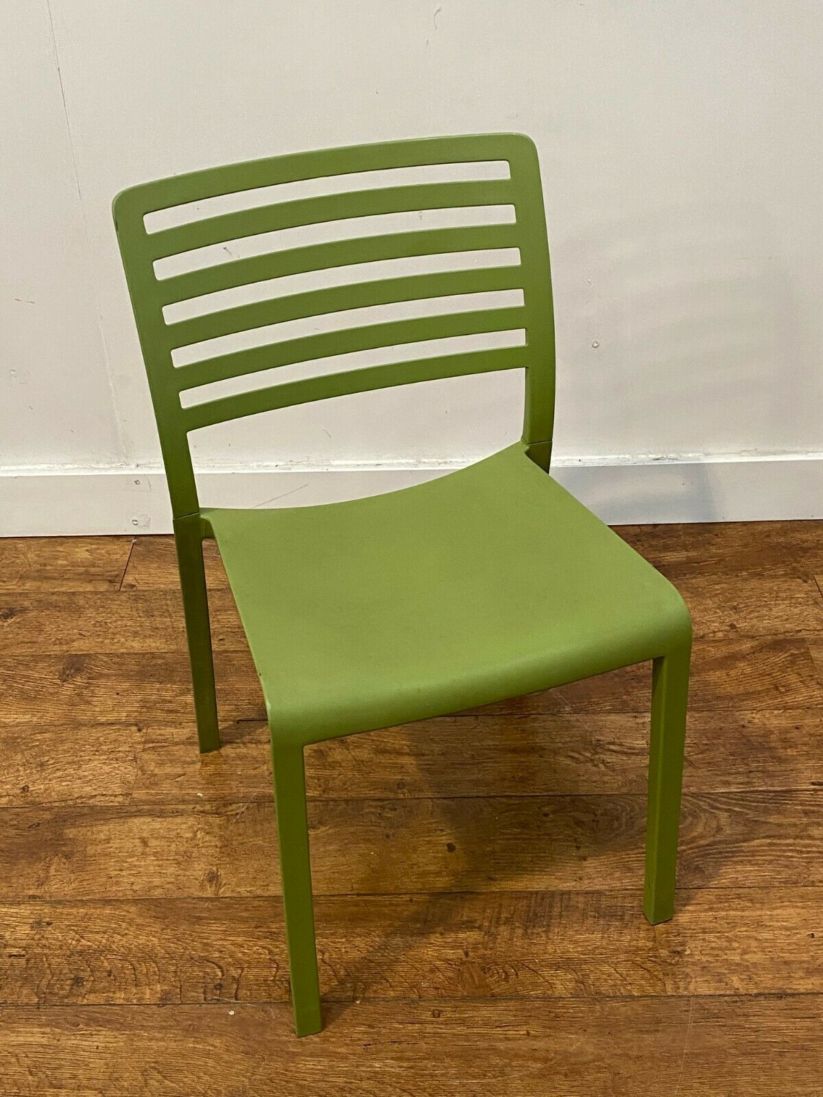 70x Fantastic Heavy Duty Commercial Grade Polypropylene Stacking Chair Mansfield, Nottinghamshire 70x Fantastic Heavy Duty Commercial Grade Polypropylene Stacking Chair Mansfield, Nottinghamshire