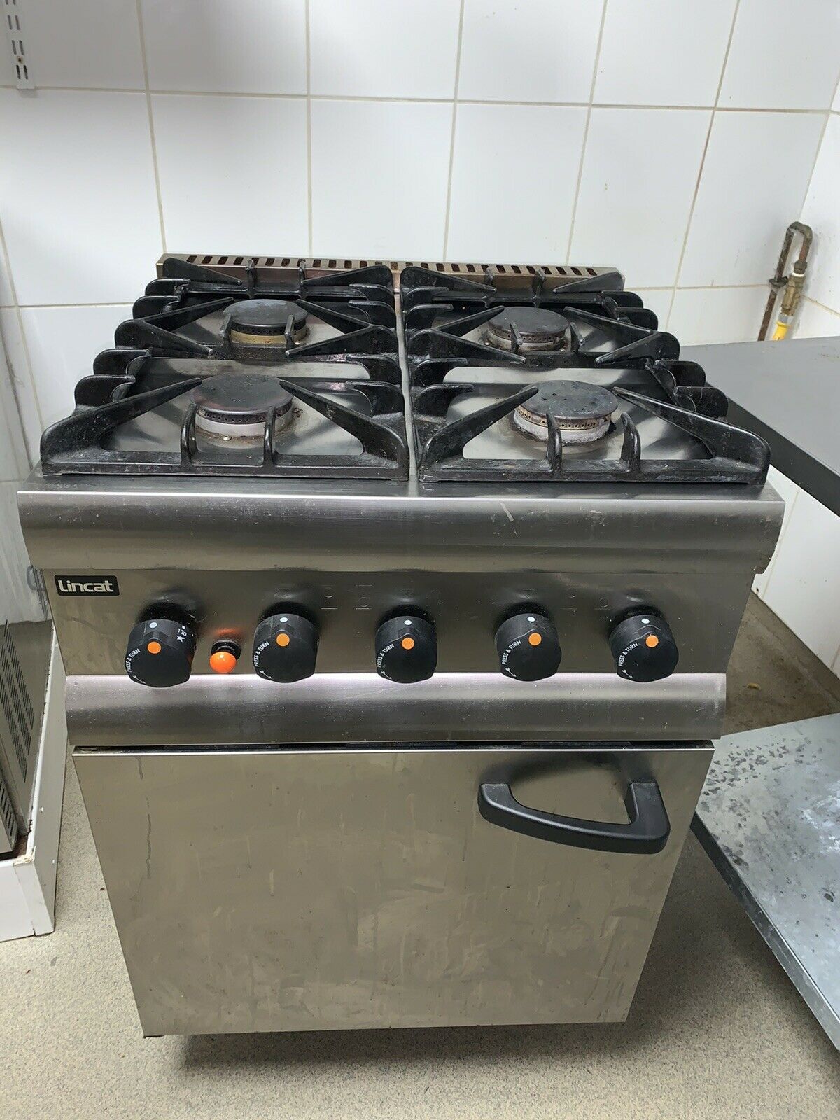 lincat 4 burner gas cooker