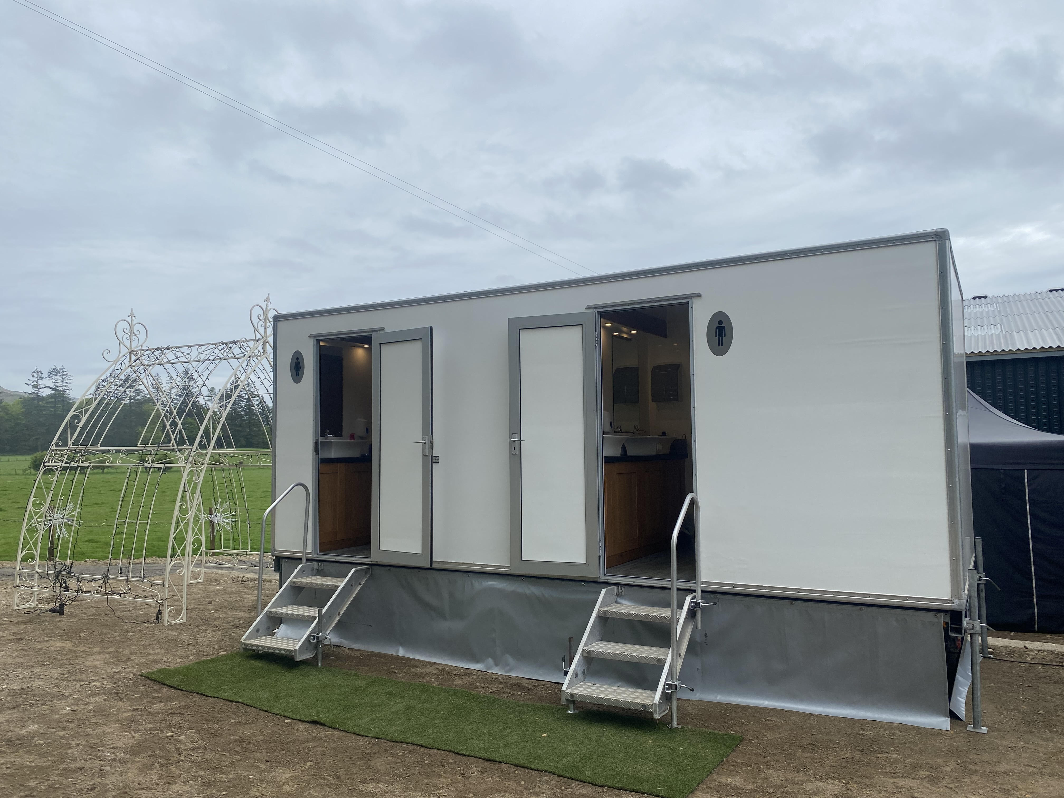 Glamping Equipment, Glamping Toilets