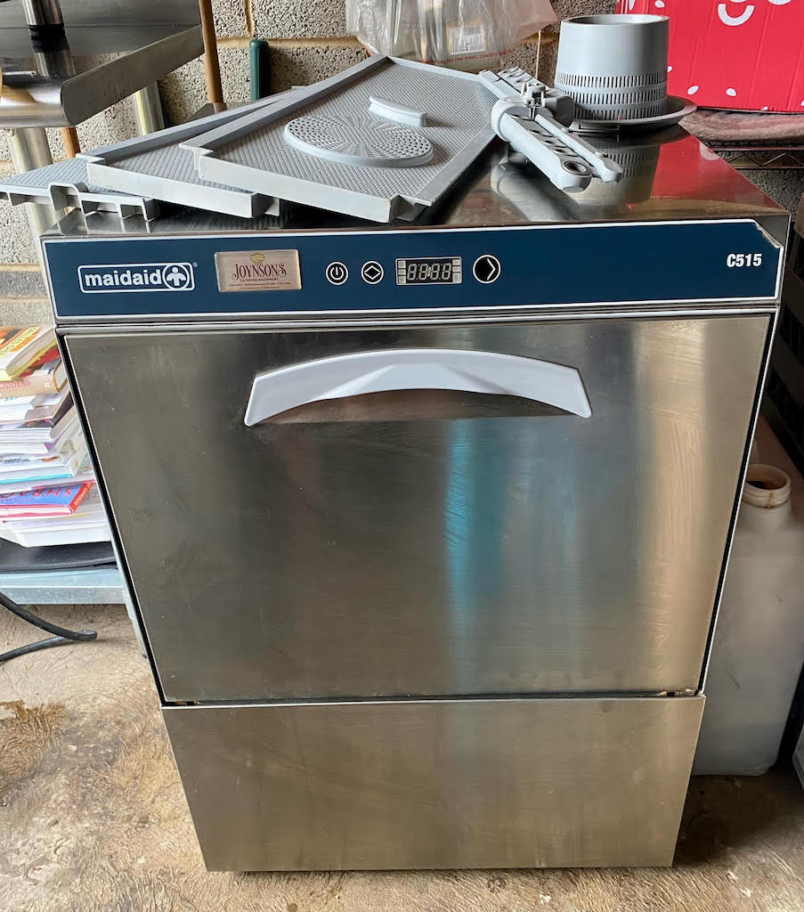 https://for-sale.used-secondhand.co.uk/media/secondhand/images/88277/maidaid-c515-dishwasher-north-lincolnshire/maid-aid-c515-dishwasher-for-sale-91.jpeg