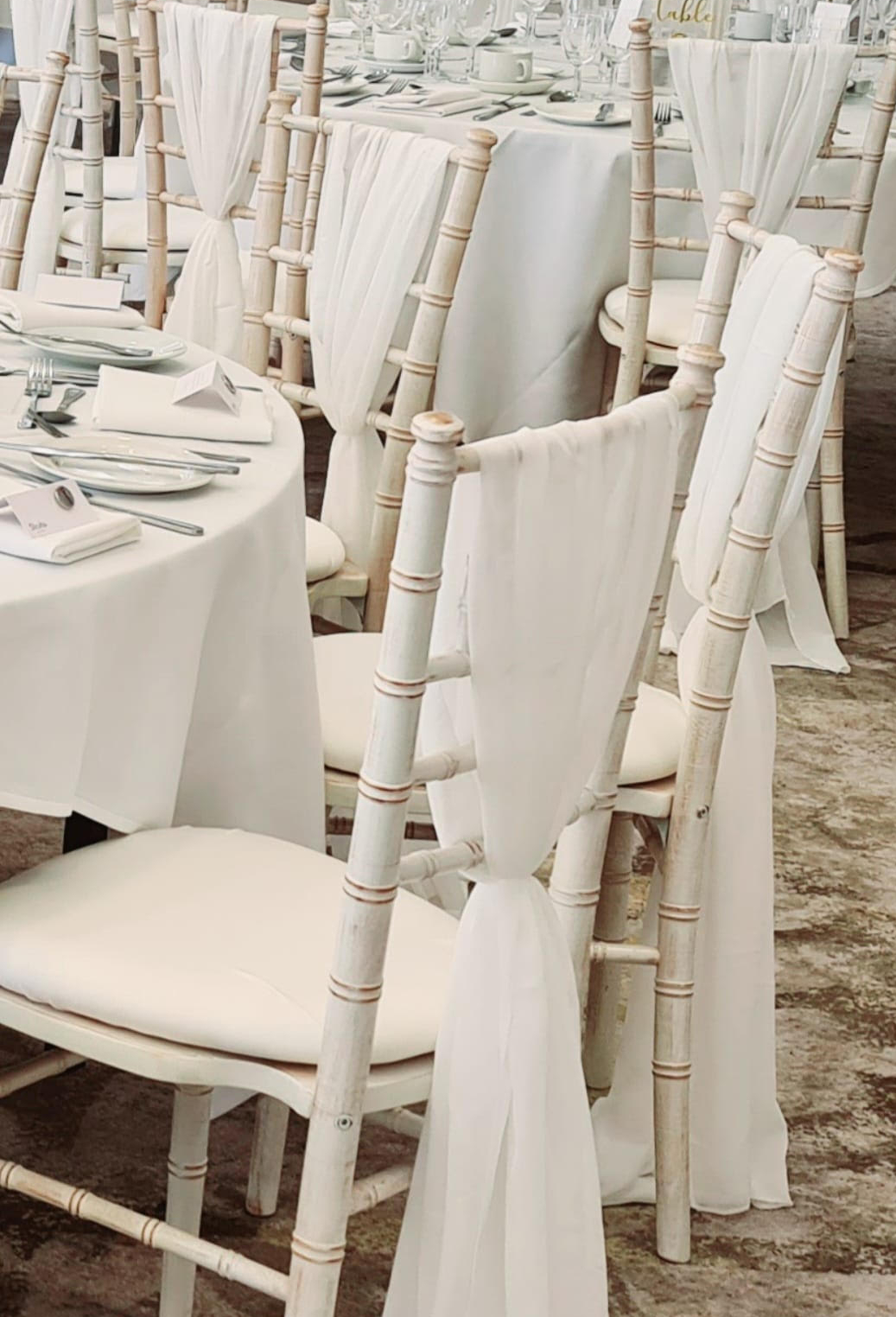 Second hand wedding chairs shop for sale