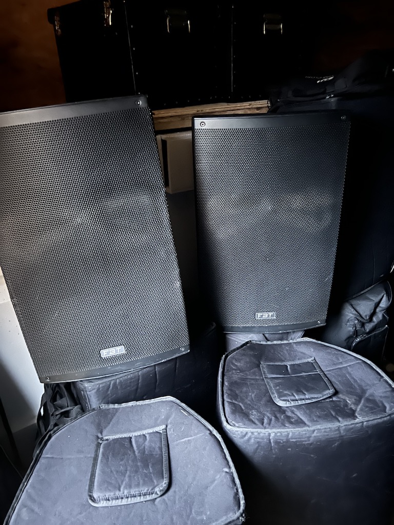 Used active hot sale speakers