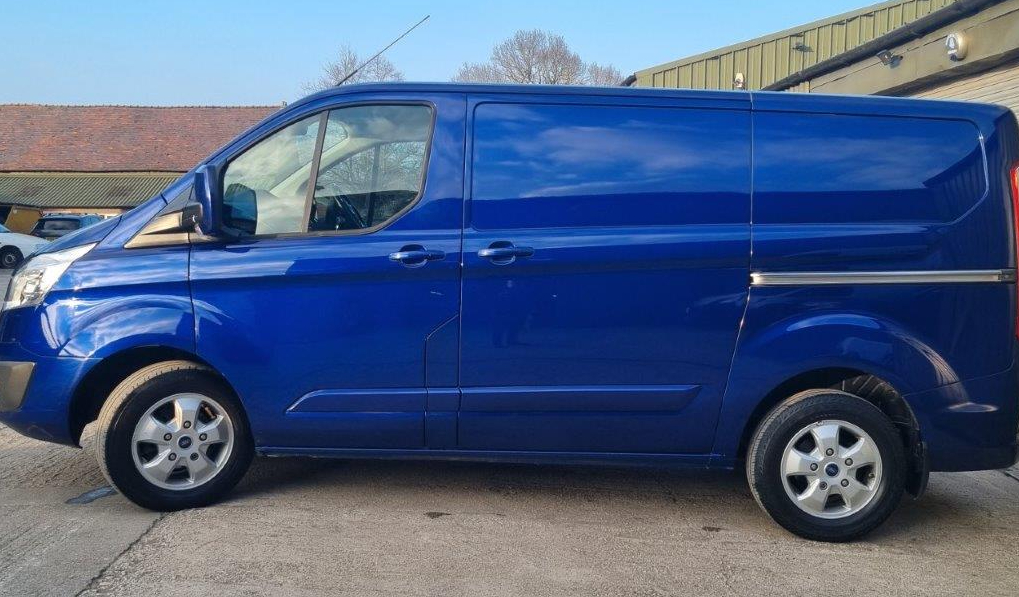 Second hand best sale crew cab vans