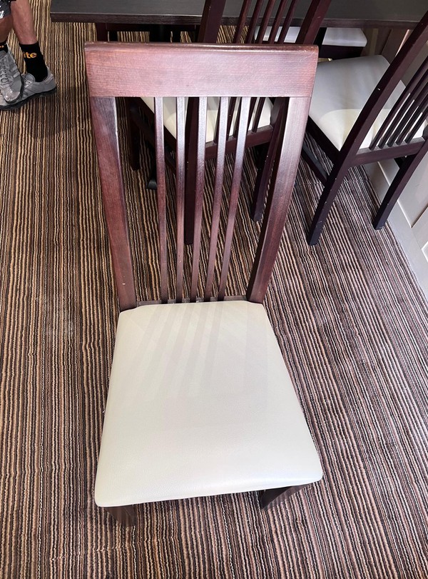 100x Cafe Dining Chairs