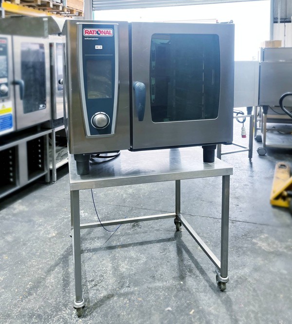 Rational SCC WE 61 E with stank
