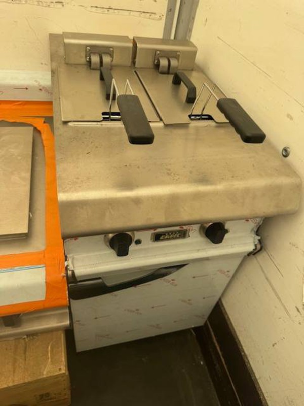 Capic Twin basket fryer for sale
