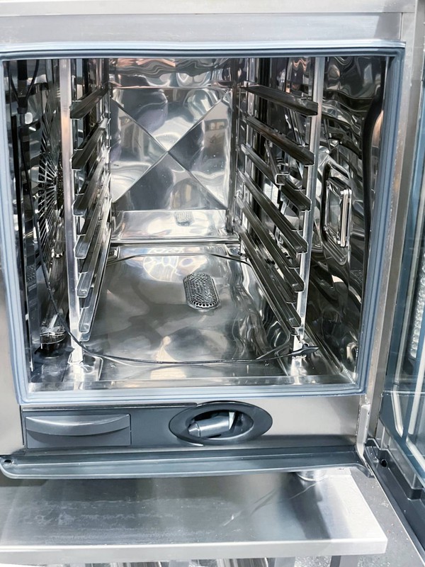 Clean Rational SCC WE 61 G 6 Grid Combi Oven