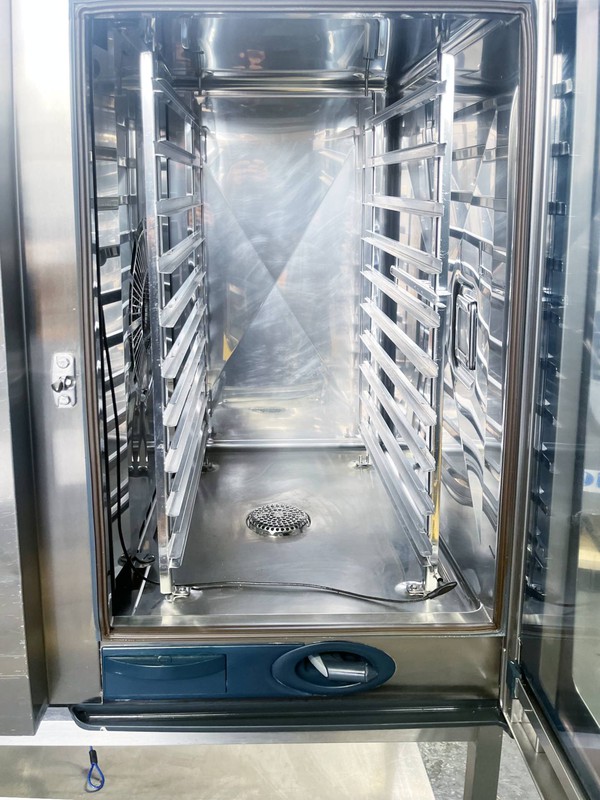 Rational SCC 101 E 10 Grid Combi Oven 10 grid