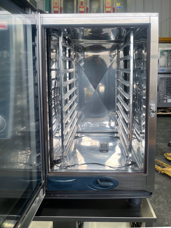 Rational SCC WE 101 G 10 Grid Combi Oven ten grid gas oven