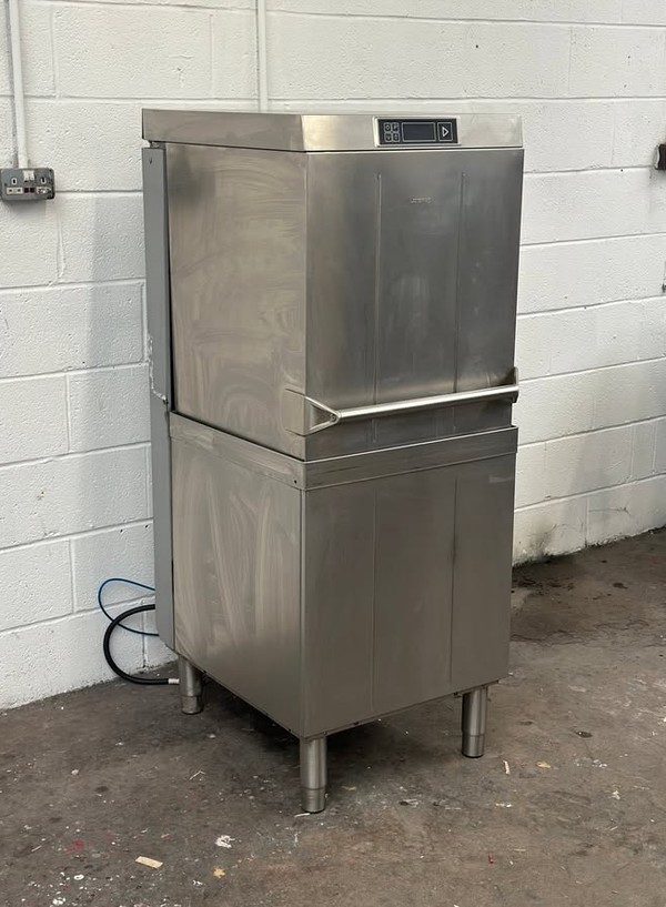 Commercial Pass Through Dishwasher