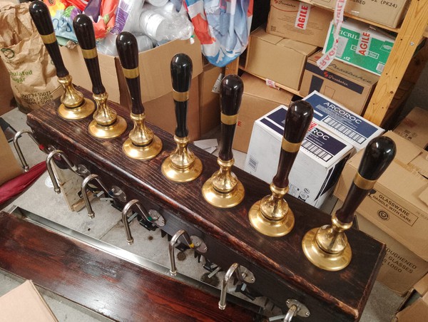 Secondhand Seven Handle Beer Engine