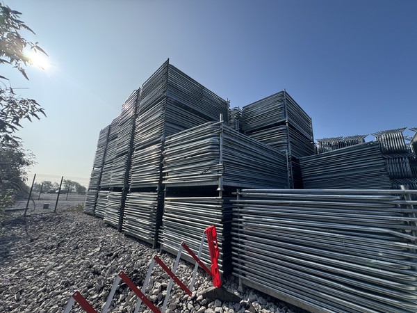 Secondhand ZND 3V Heras Fencing For Sale