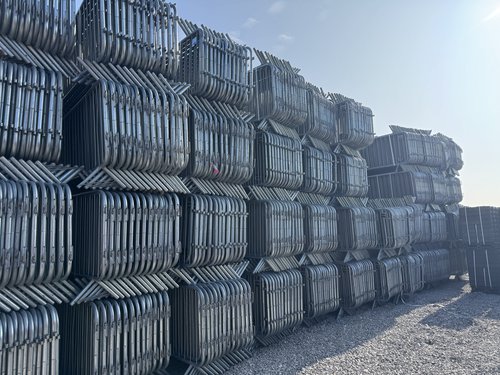 Secondhand ZND SmartWeld Crowd Barriers For Sale Secondhand ZND SmartWeld Crowd Barriers For Sale