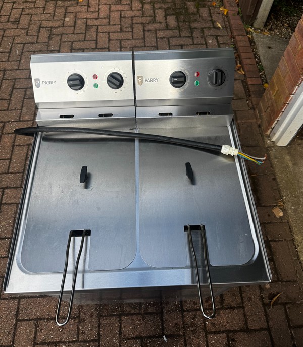 Parry Electric Fryer For Sale