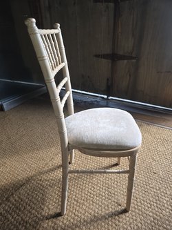 Chiavari Chairs Limewash