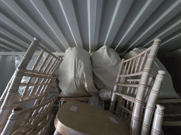 Stackable Chiavari Chairs