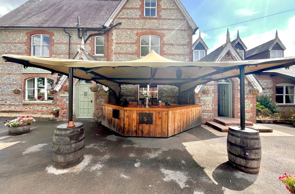 Outdoor Bar Counter For Sale