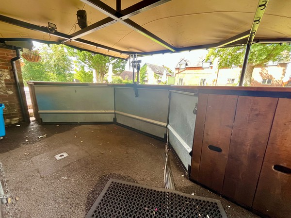 Used Outdoor Bar Counter