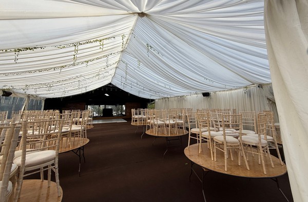 6ft Round Tables For Sale