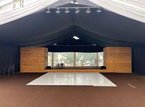 16ft x 16ft White Dance Floor 16ft x 16ft White Dance Floor