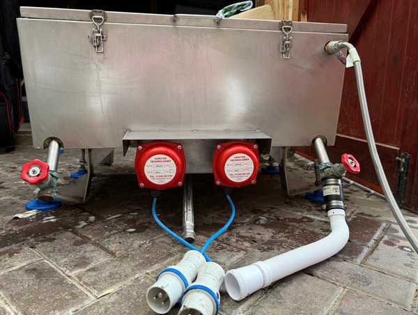 Oven Cleaning Dip Tank