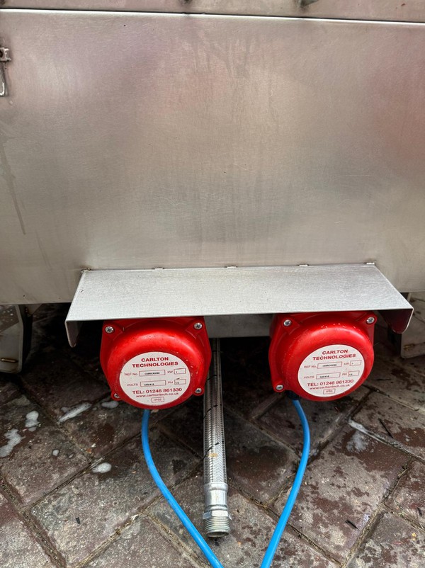 Used Oven Cleaning Dip Tank