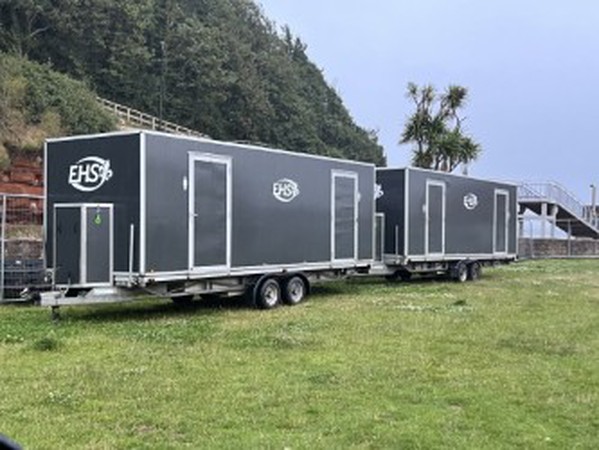 Large toilet trailer for sale