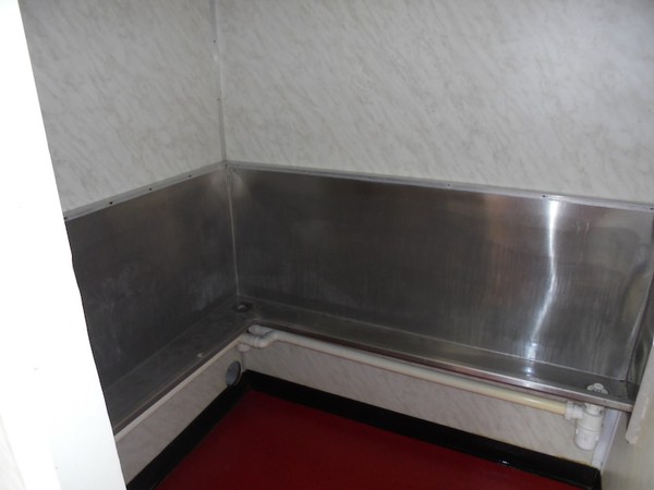 Used 5 + 2 Toilet Trailer