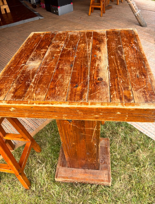Poseur Tables For Sale