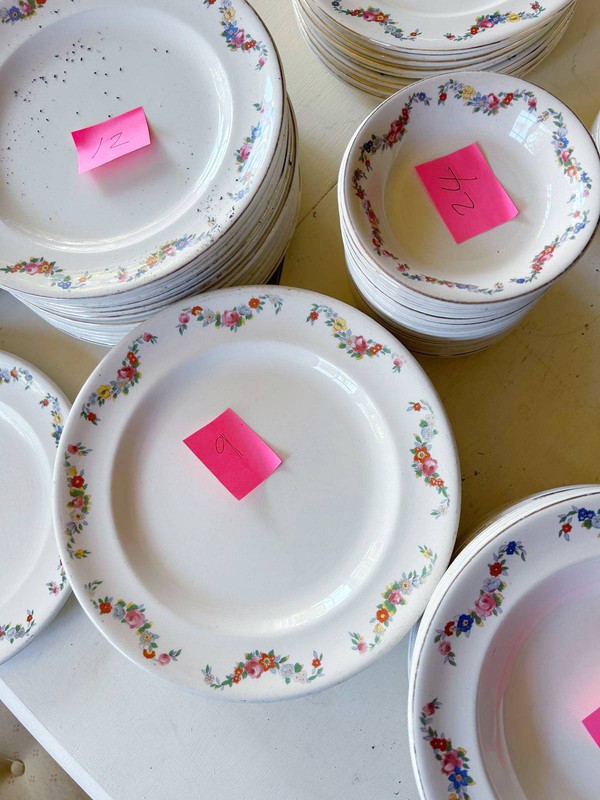 Alfred Meakin vintage china for sale