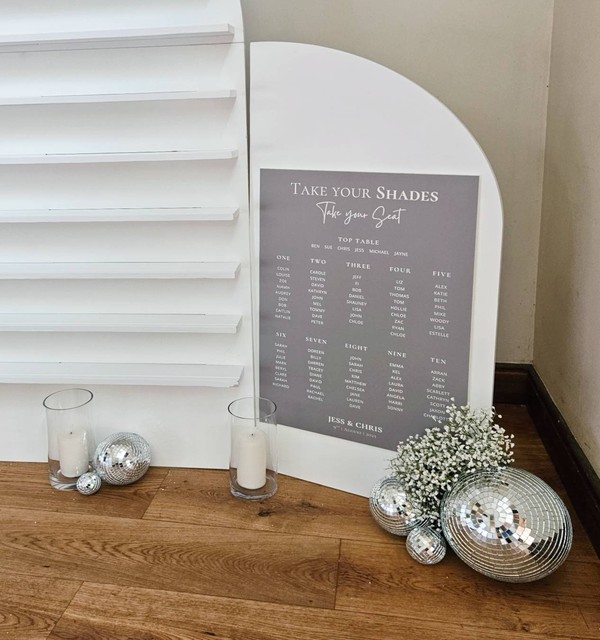 Wedding wall with wings