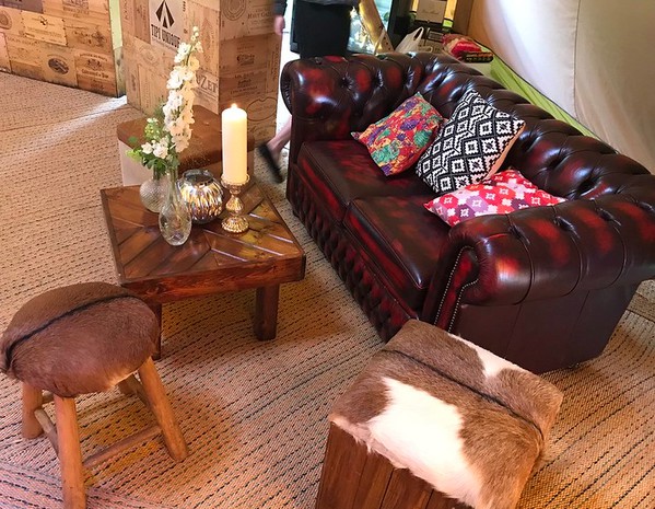 4x Chesterfield Sofa For Sale