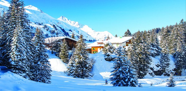 Alps snow skiing