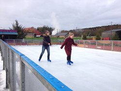 10m x 20m Real ice rink for sale
