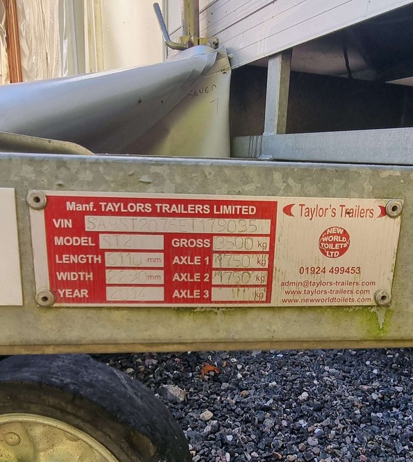 Used Luxury Toilet Trailer