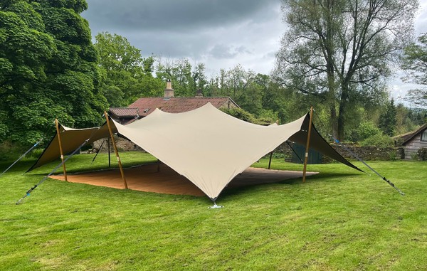 Various Size Stretch Tents