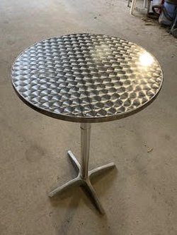 Secondhand Bar Stools & Poseur Tables For Sale