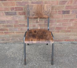 50x Metal Frame Wood Seat Chairs