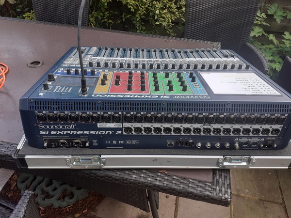 Secondhand Soundcraft Si Expression 2 Mixer Desk For Sale