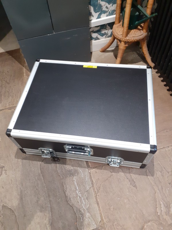 Secondhand Soundcraft Si Expression 2 Mixer Desk For Sale