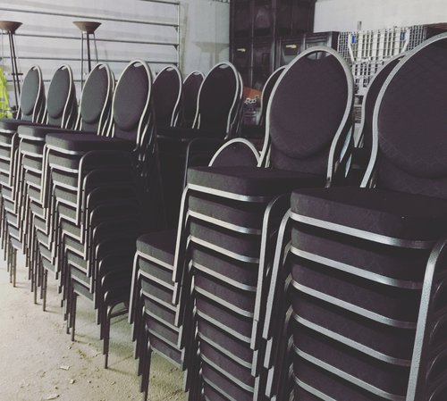 400x Black Banqueting Chairs 400x Black Banqueting Chairs