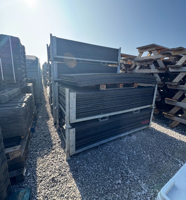 200x Trackmat Ground Protection