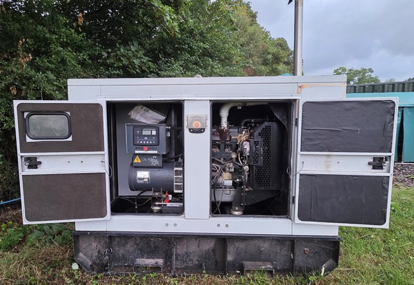 Secondhand 32 kVA Perkins Diesel Generator