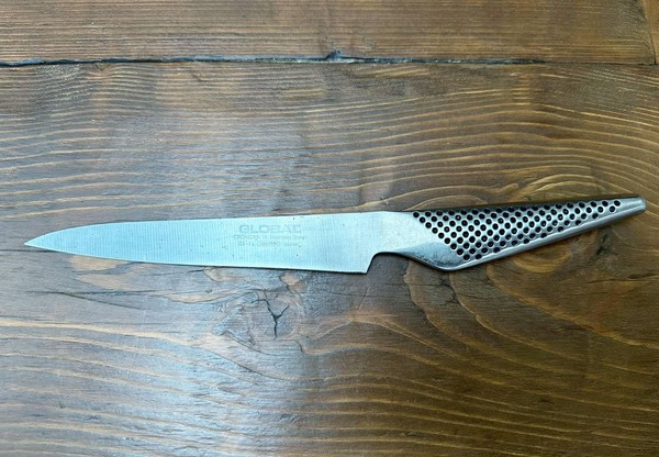 Used Global 5 Knife Set With Block
